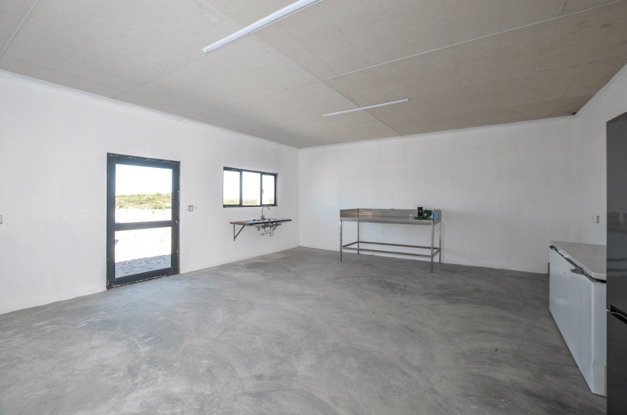 10 Bedroom Property for Sale in Hartebeesfontein Western Cape